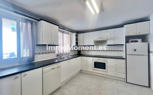 Reventa - Apartamento - Estepona  - Estepona Centro