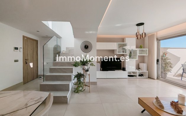 Resale - Apartment - Mijas - La Cala Golf