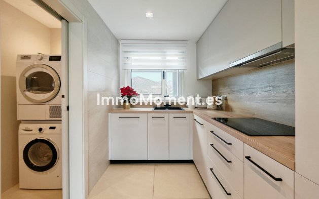 Resale - Apartment - Mijas - La Cala Golf