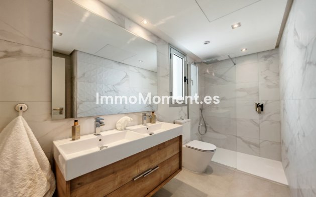 Resale - Apartment - Mijas - La Cala Golf