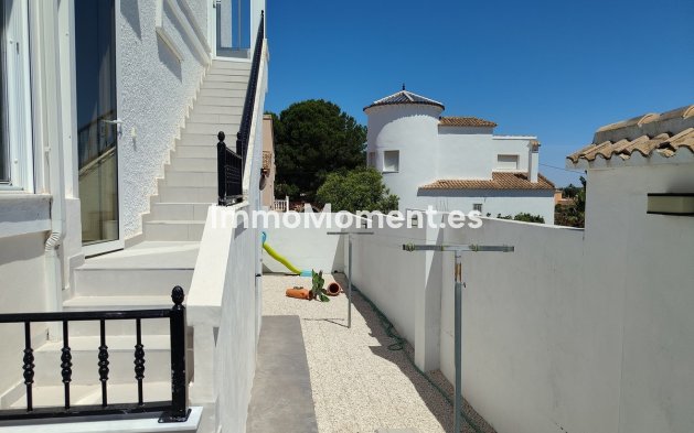Bestaande woning - Vrijstaande villa - Orihuela - Torremendo