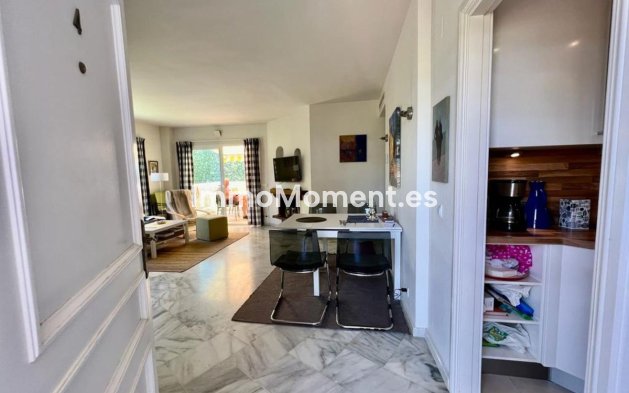 Wiederverkauf - Wohnung - Marbella - Elviria