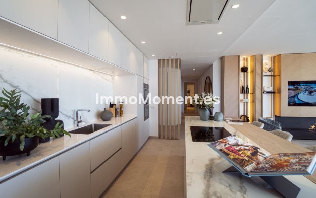 Resale - Apartment - Benahavís - La Quinta
