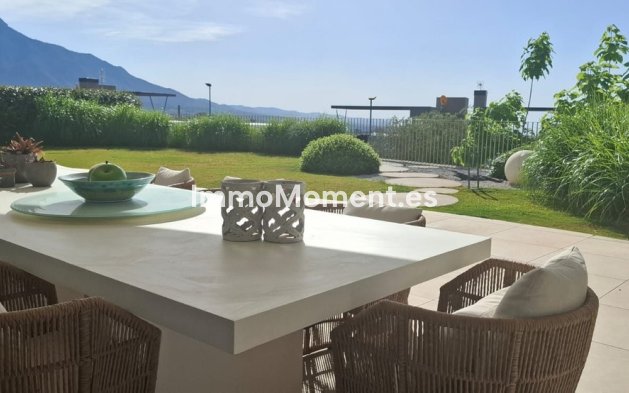 Resale - Apartment - Benahavís - La Quinta