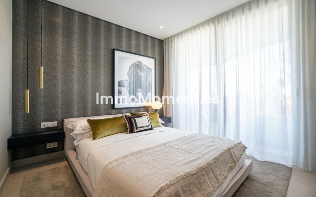 Resale - Apartment - Benahavís - La Quinta