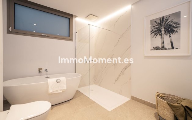 Resale - Apartment - Benahavís - La Quinta