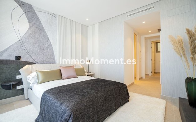 Resale - Apartment - Benahavís - La Quinta