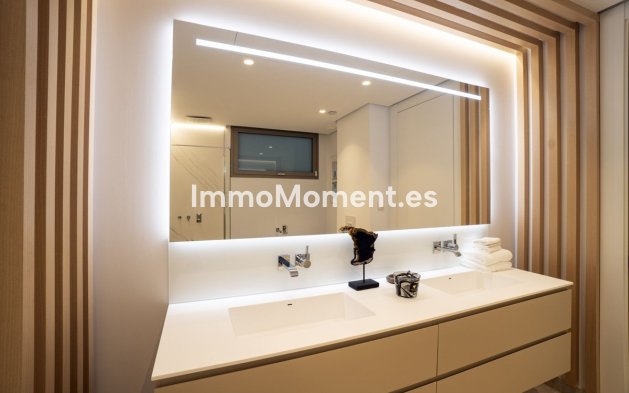 Resale - Apartment - Benahavís - La Quinta