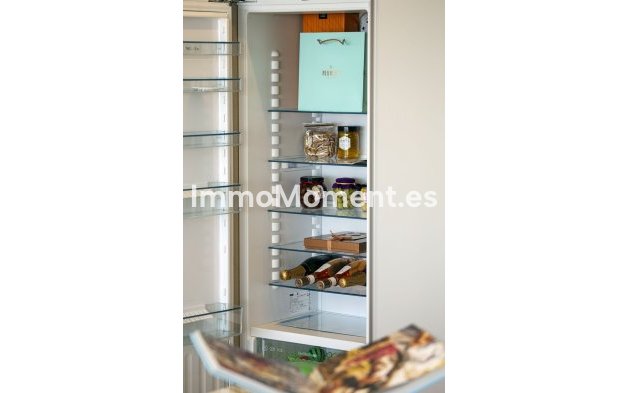 Resale - Apartment - Benahavís - La Quinta