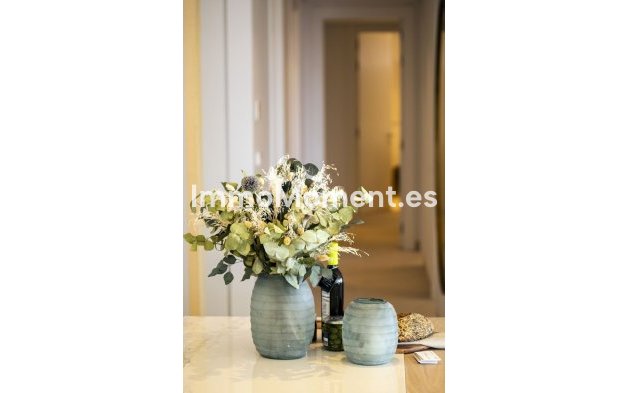 Resale - Apartment - Benahavís - La Quinta