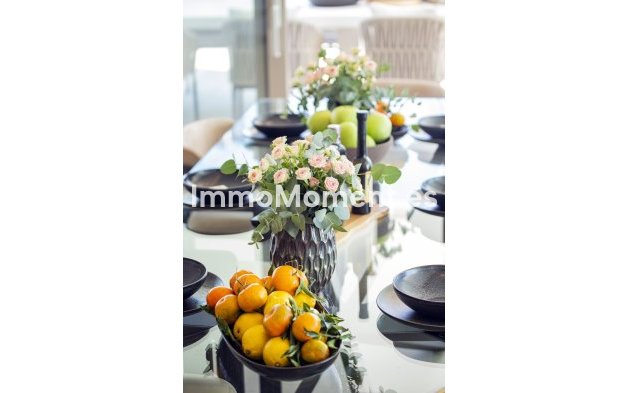 Resale - Apartment - Benahavís - La Quinta