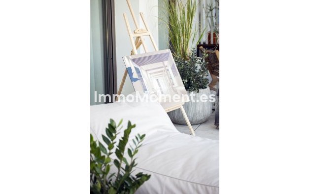 Resale - Apartment - Benahavís - La Quinta