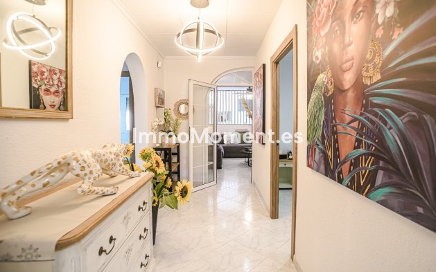 Resale - Detached villa - San Fulgencio - La Marina