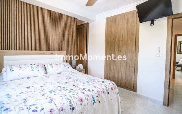 Resale - Detached villa - San Fulgencio - La Marina