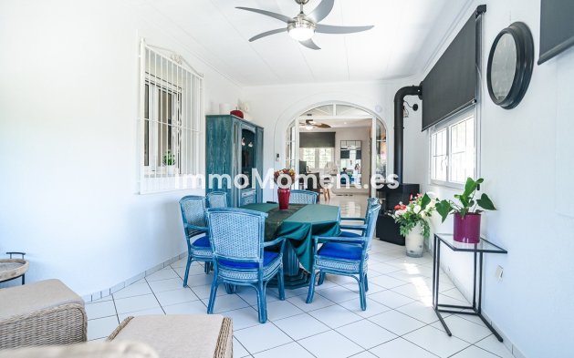 Resale - Detached villa - San Fulgencio - La Marina