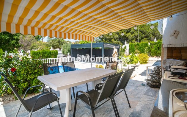 Resale - Detached villa - San Fulgencio - La Marina