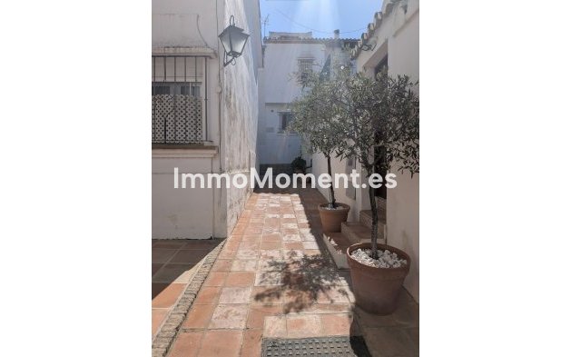 Resale - Townhouse - Marbella - Marbella Centro