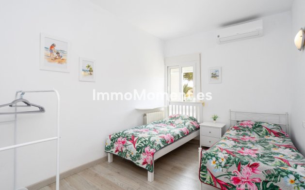 Wiederverkauf - Freistehende Villa - Orihuela - Campoamor