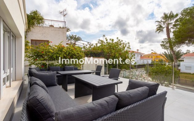 Wiederverkauf - Freistehende Villa - Orihuela - Campoamor