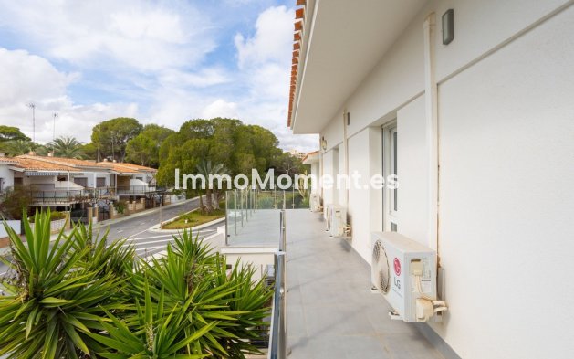 Wiederverkauf - Freistehende Villa - Orihuela - Campoamor