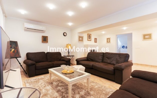 Resale - Detached villa - Orihuela - Los Altos