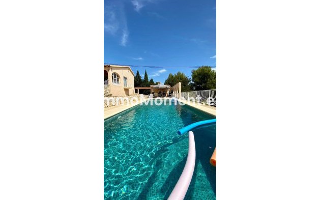 Resale - Detached villa - Benissa - La Fustera