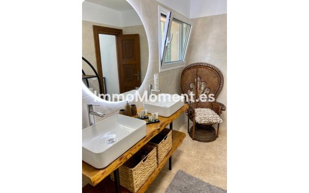 Resale - Detached villa - Benissa - La Fustera