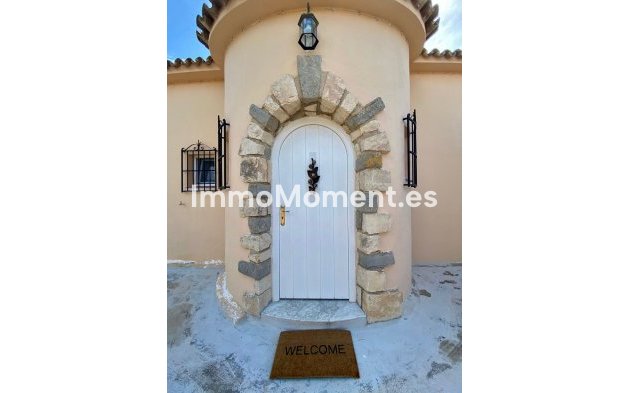Resale - Detached villa - Benissa - La Fustera