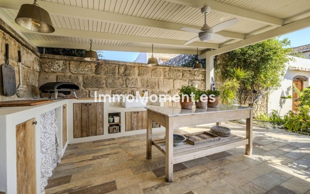 Resale - Detached villa - Denia - La Xara