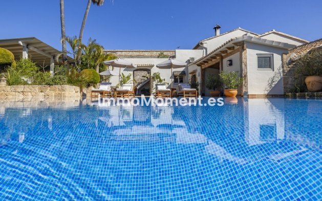 Resale - Detached villa - Denia - La Xara