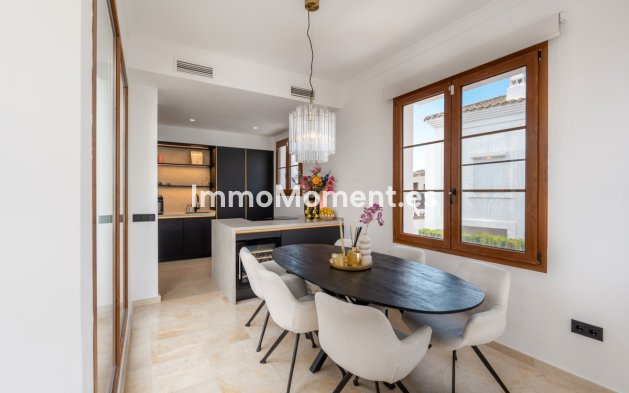 Bestaande woning - Vrijstaande villa - Estepona  - Estepona Centro