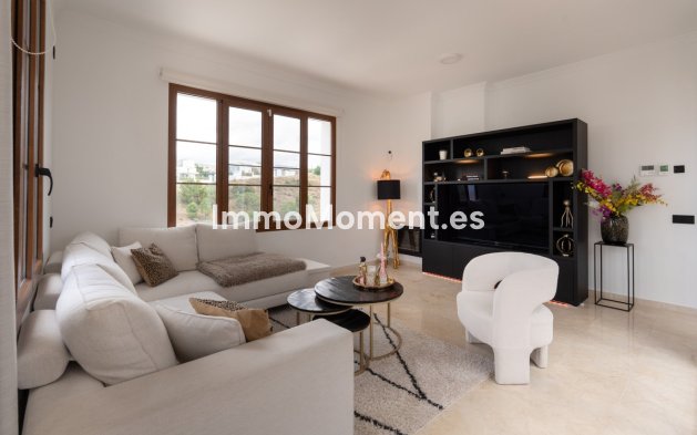 Bestaande woning - Vrijstaande villa - Estepona  - Estepona Centro