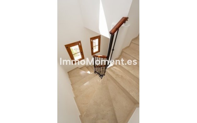 Bestaande woning - Vrijstaande villa - Estepona  - Estepona Centro