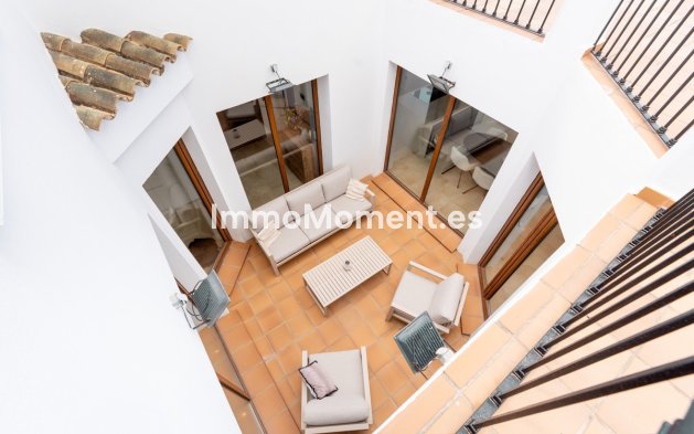 Bestaande woning - Vrijstaande villa - Estepona  - Estepona Centro