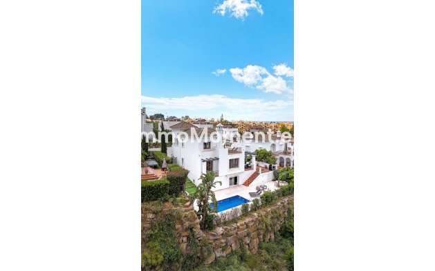 Bestaande woning - Vrijstaande villa - Estepona  - Estepona Centro