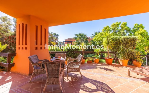 Revente - Appartement - Estepona  - Estepona Centro