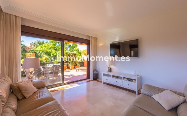 Revente - Appartement - Estepona  - Estepona Centro