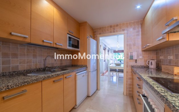 Revente - Appartement - Estepona  - Estepona Centro