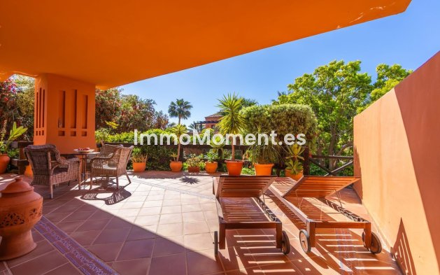 Revente - Appartement - Estepona  - Estepona Centro