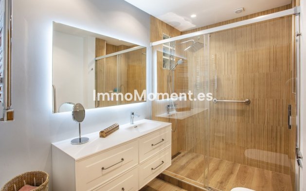 Reventa - Villa independiente - Benalmadena - Benalmadena Centro