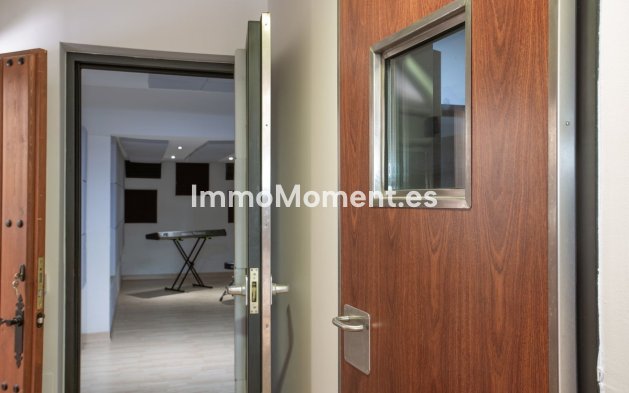 Reventa - Villa independiente - Benalmadena - Benalmadena Centro