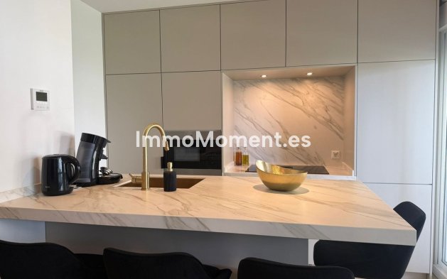Wiederverkauf - Wohnung - Marbella - Nueva Andalucía