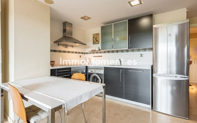 Resale - Apartment - Casares - Casares Centro