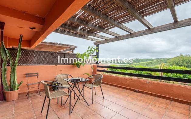 Resale - Apartment - Casares - Casares Centro
