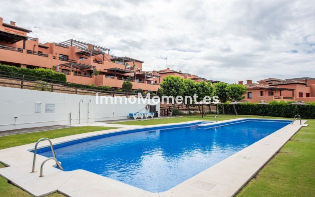 Resale - Apartment - Casares - Casares Centro