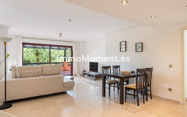 Resale - Apartment - Casares - Casares Centro