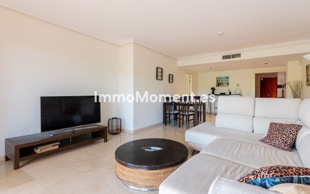 Resale - Apartment - Casares - Casares Centro