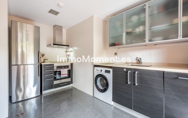 Resale - Apartment - Casares - Casares Centro
