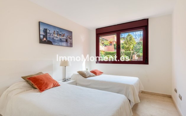 Resale - Apartment - Casares - Casares Centro
