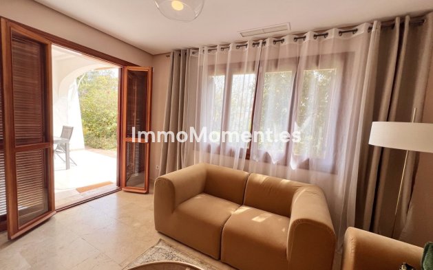 Reventa - Apartamento - Marbella - Nueva Andalucía